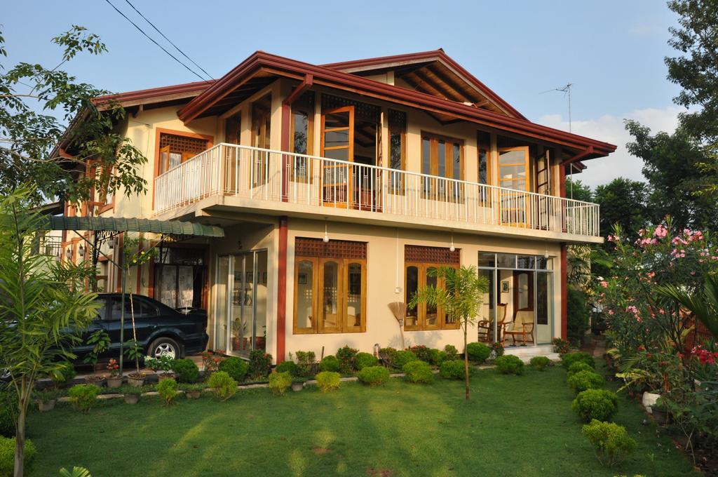 Colombo Airport Homestay Gampaha Eksteriør bilde