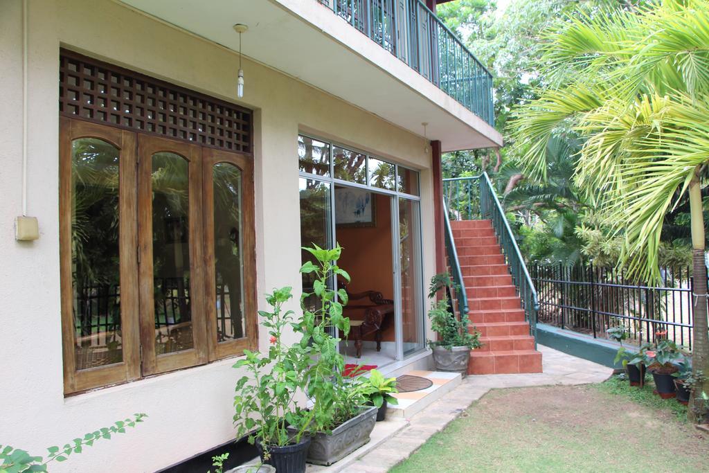 Colombo Airport Homestay Gampaha Eksteriør bilde